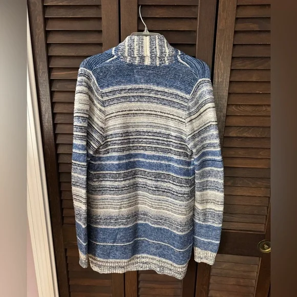 Lucky Brand Blue and White Women's Cardigan - Picture 2 of 5